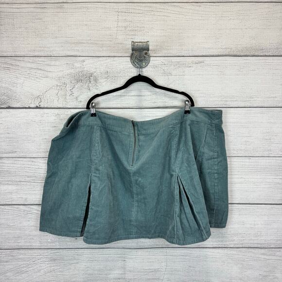Wild Fable Plus Size Blue Corduroy Cargo Mini Skirt Size 4X - Picture 5 of 7
